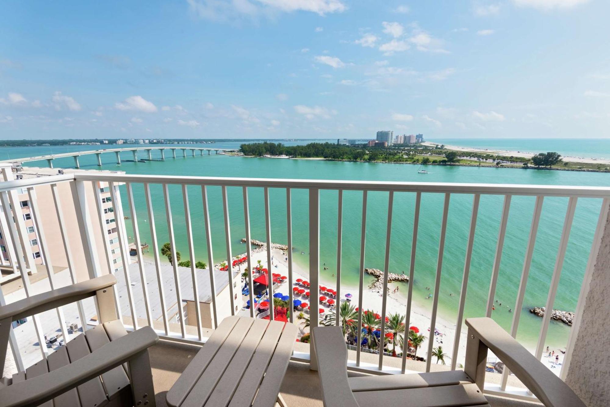 Hampton Inn And Suites Clearwater Beach Exterior foto