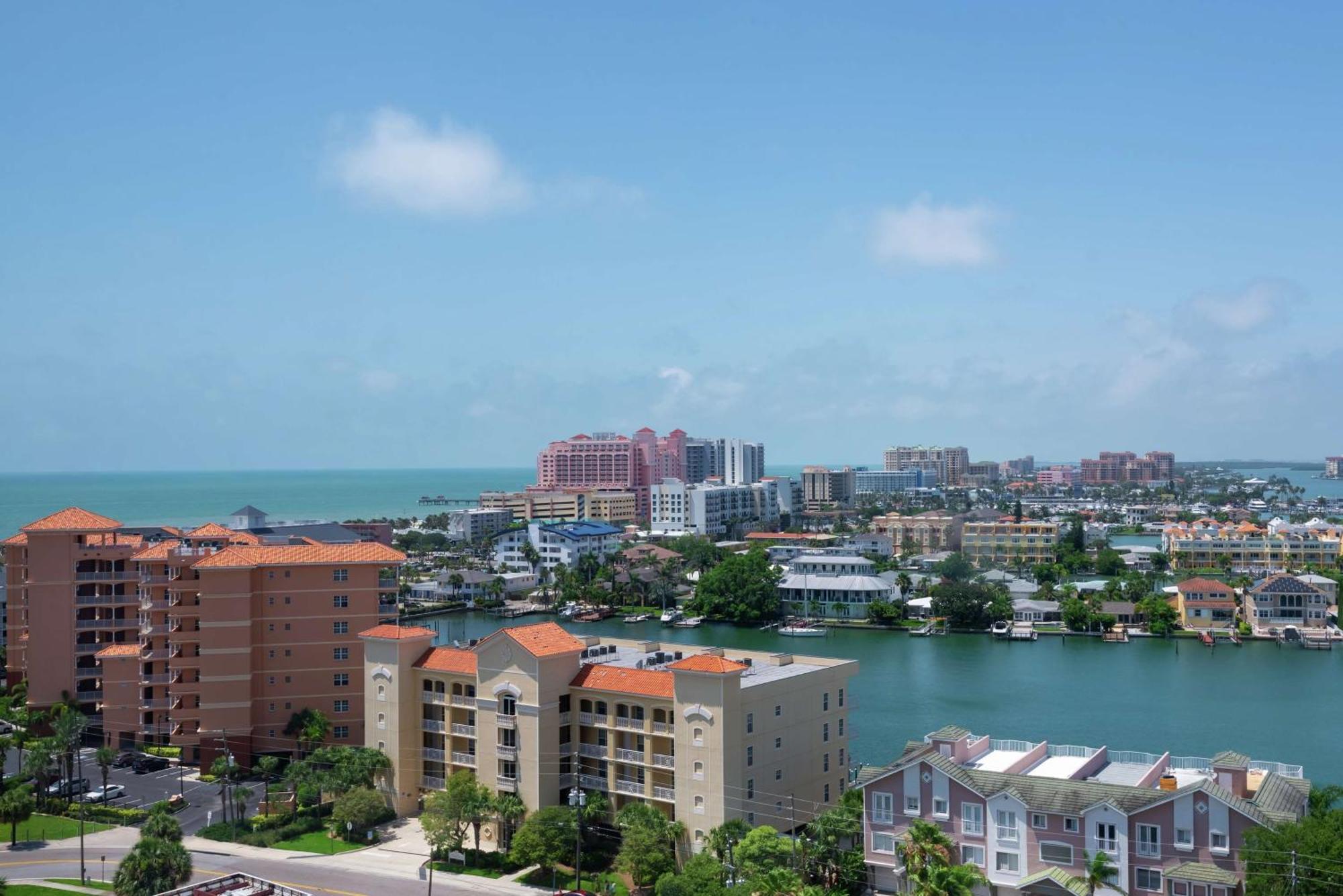 Hampton Inn And Suites Clearwater Beach Exterior foto